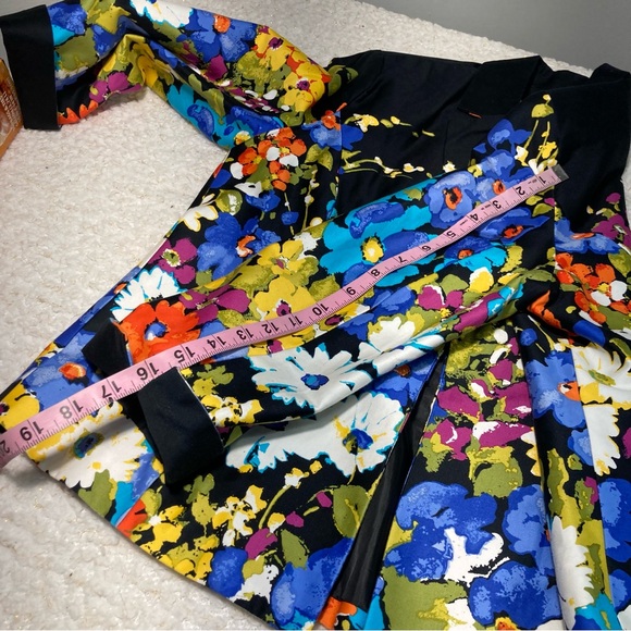 Beautiful ERIN‎ floral dress jacket - Picture 6 of 16